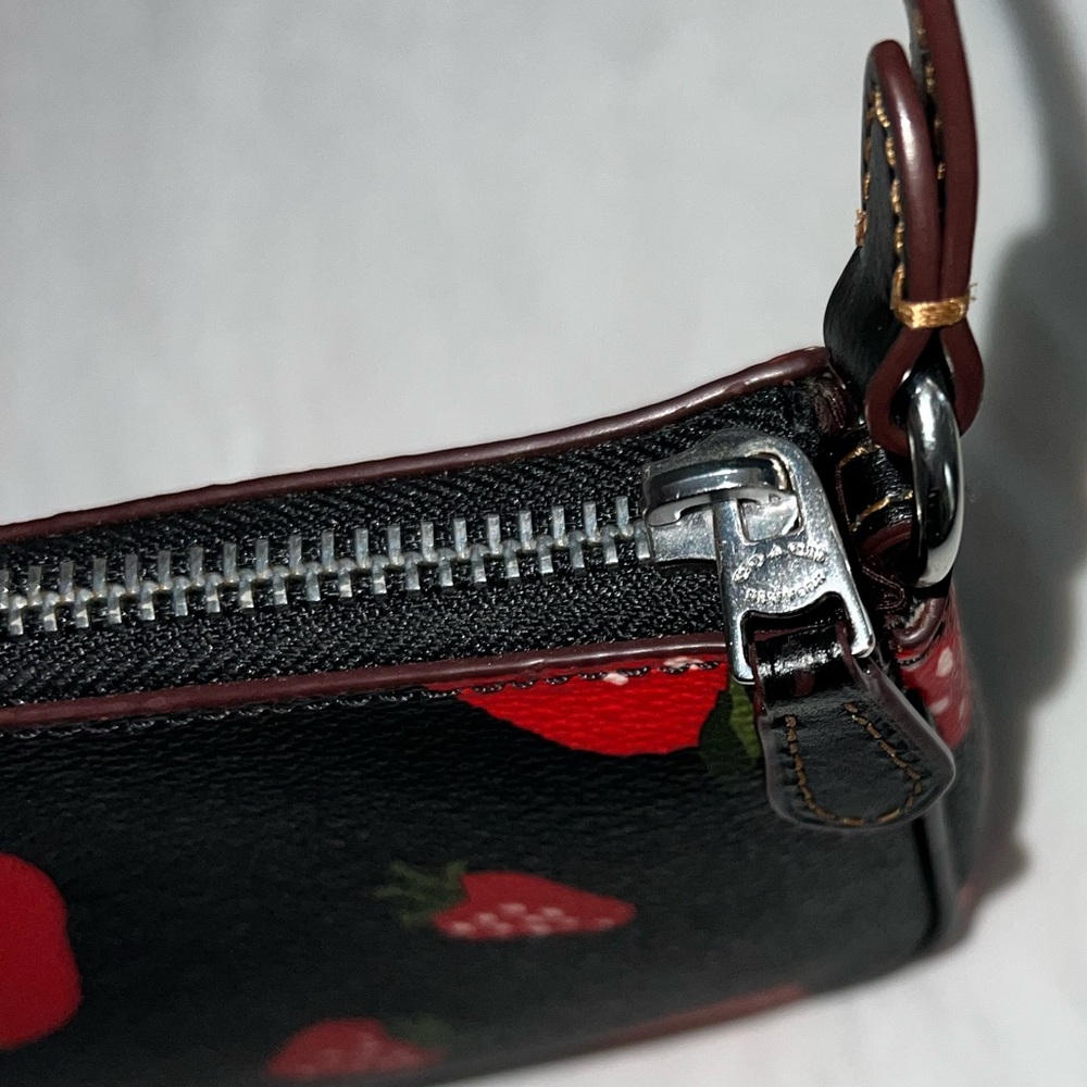 Coach Nolita 19 With Wild Strawberry Print - Picture 9 of 10